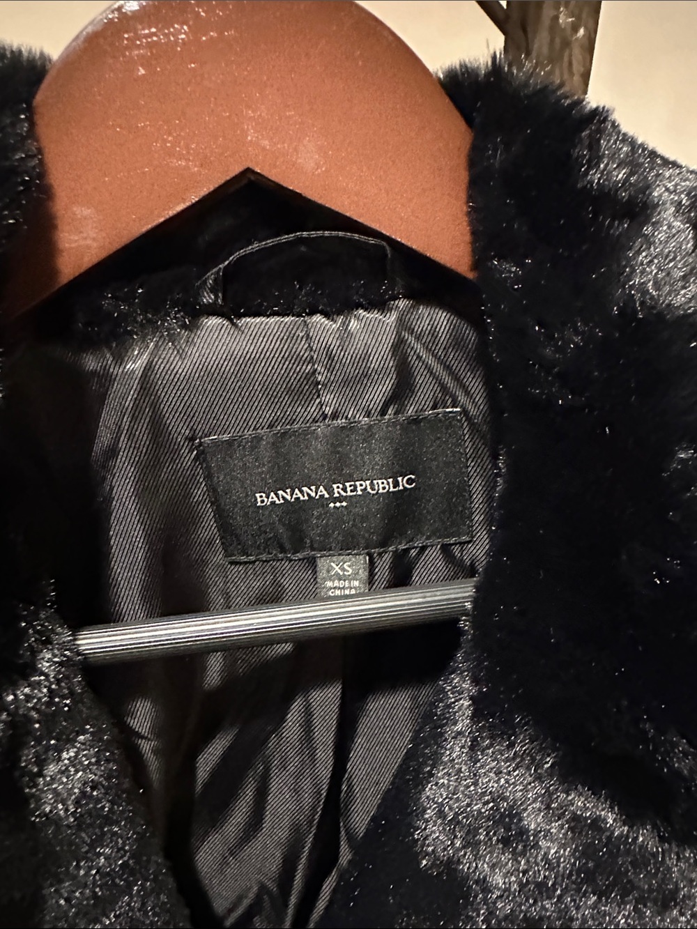 Banana Republic Factory Black Plush Faux-Fur Cropped Jacket - Picture 2 of 4
